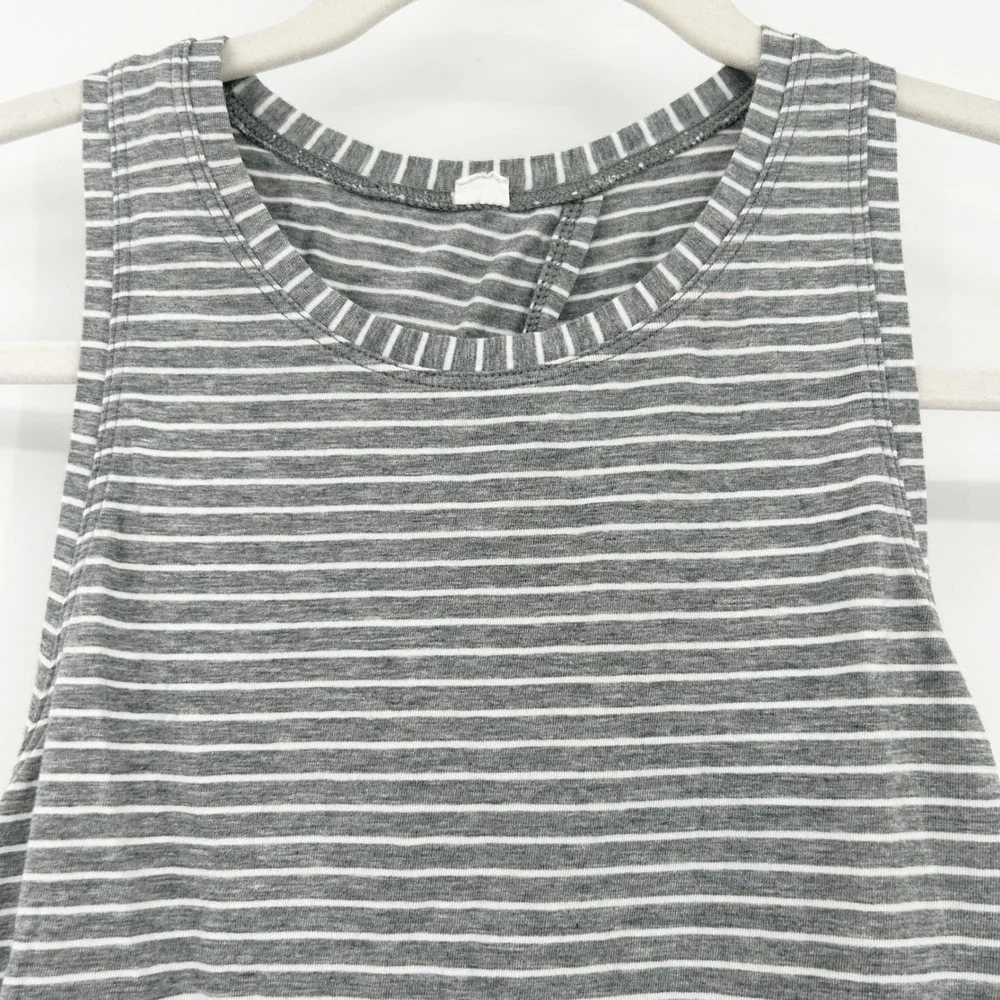Lululemon Womens Active Athletic Pima Cotton Striped All Tied Up Tank Top Size 4